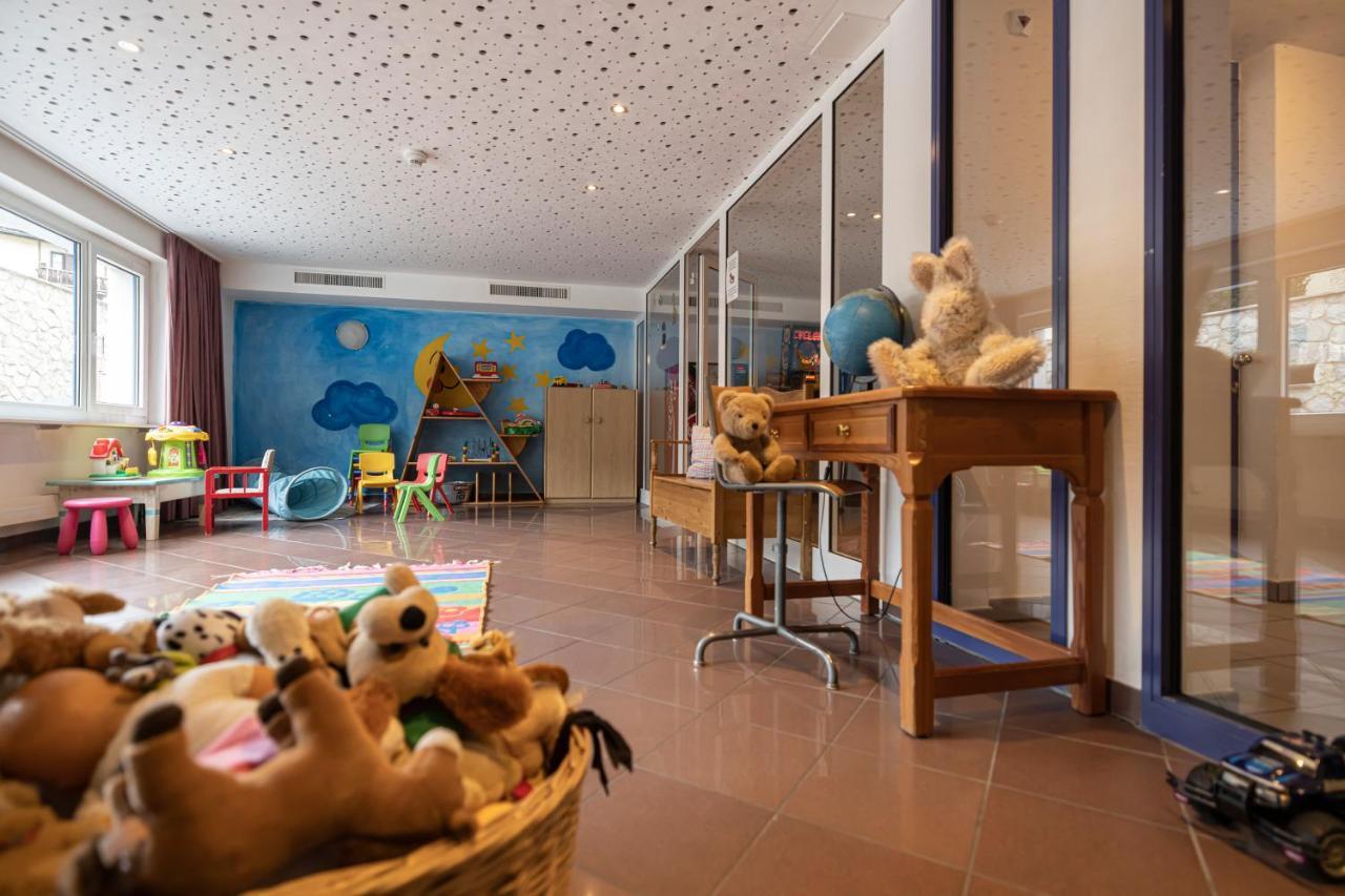 Hotel Restaurant Alte Brauerei Celerina/Schlarigna ภายนอก รูปภาพ